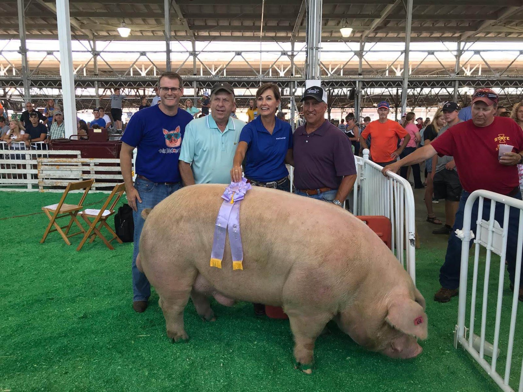 Brutus with Iowa governor, Lt. governor